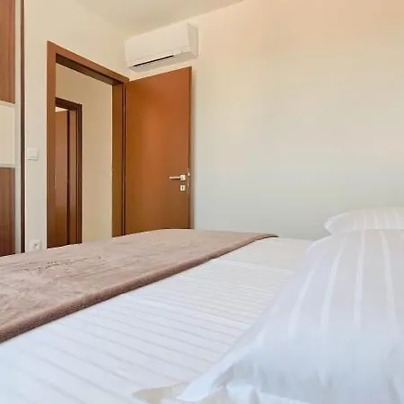 Appartamento Apartment More *